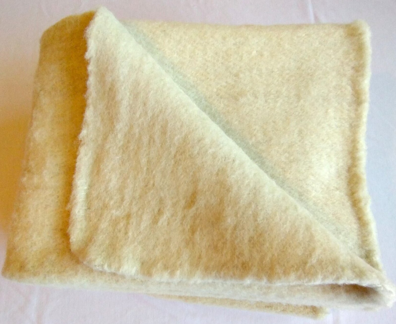 Ruana10d 100% hand-woven wool poncho