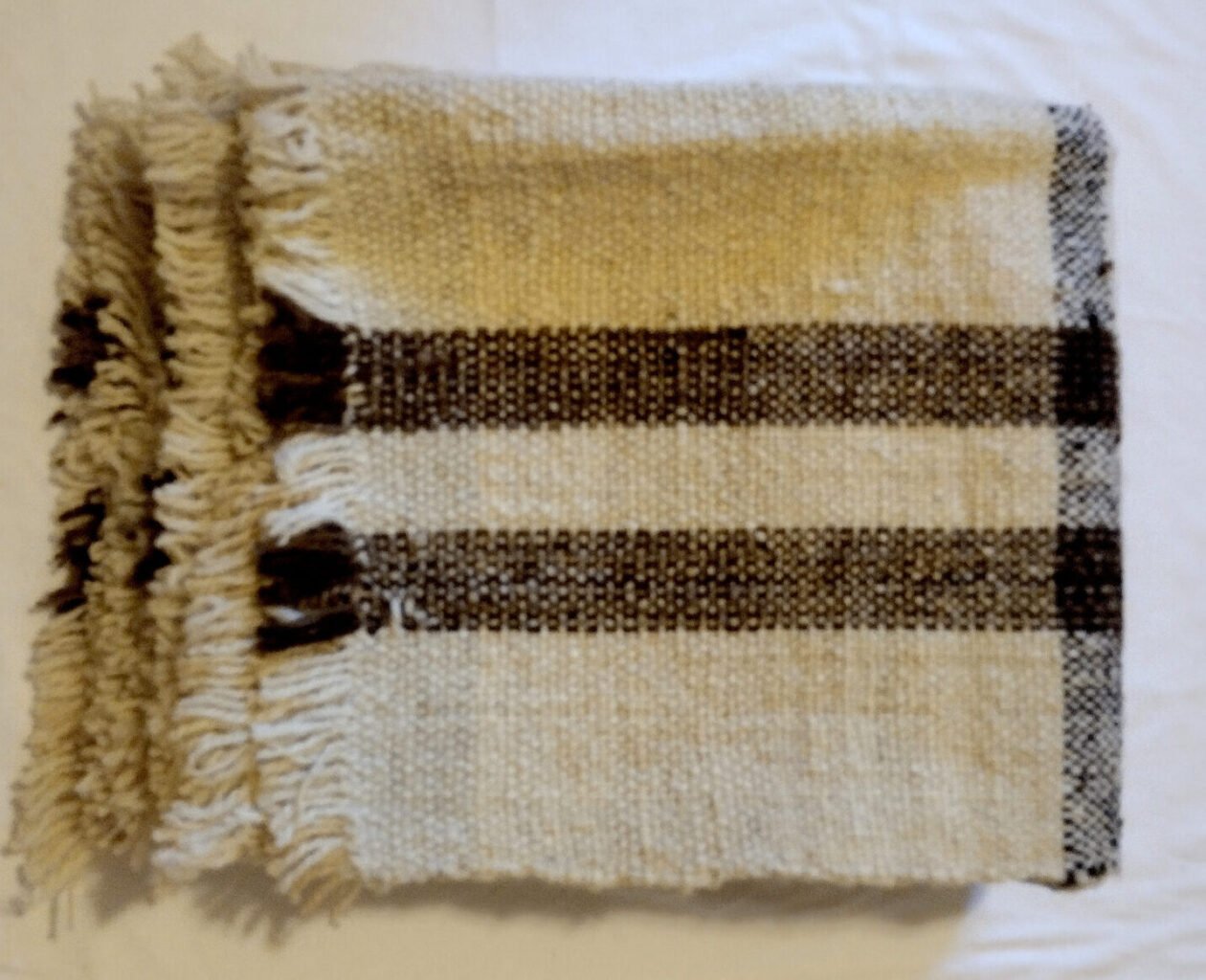 100% hand-woven wool
