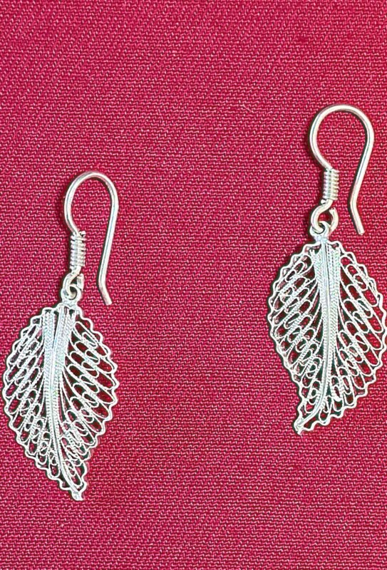 Filigree leaf earrings, handmade from silver wire