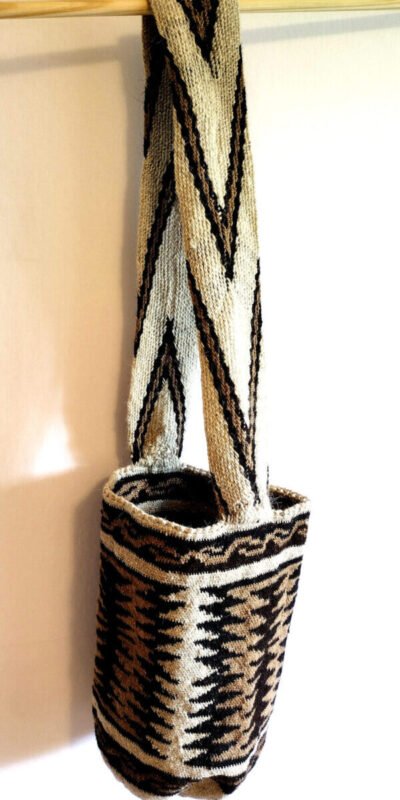 Unique Arhuaca Handbag with indigenous craft decoration